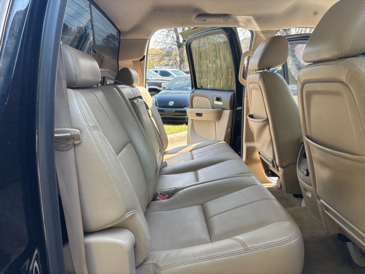 Chevrolet Silverado 1500 LTZ Crew Cab 4WD 2012