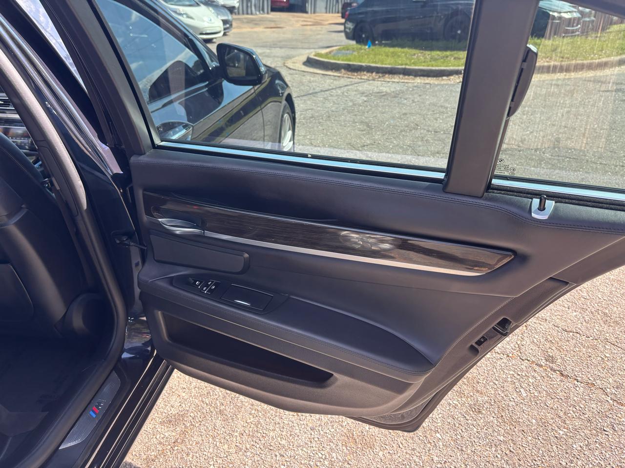 BMW Alpina B7 SWB xDrive 2015