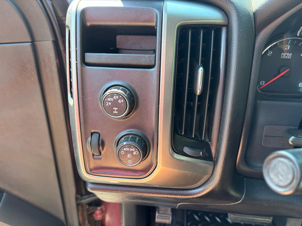 Chevrolet Silverado 1500 LT Double Cab 4WD 2016