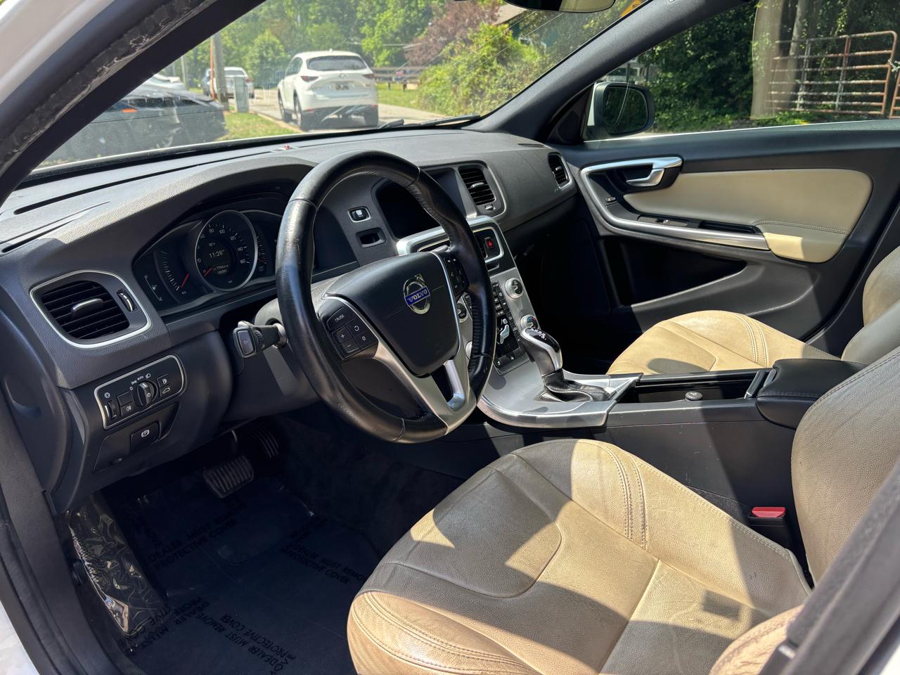 Volvo V60 T5 Premier FWD 2017