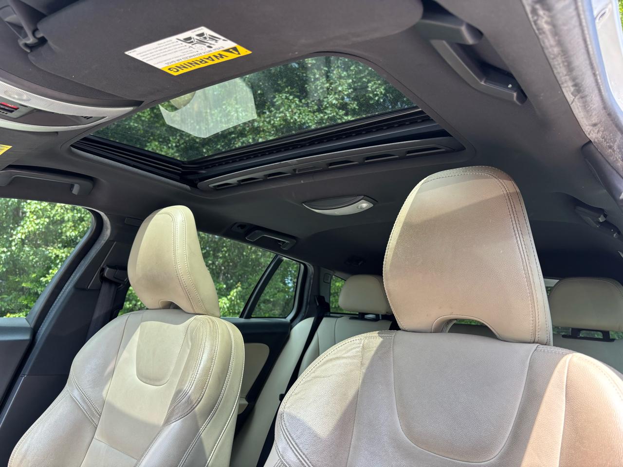 Volvo V60 T5 Premier FWD 2017