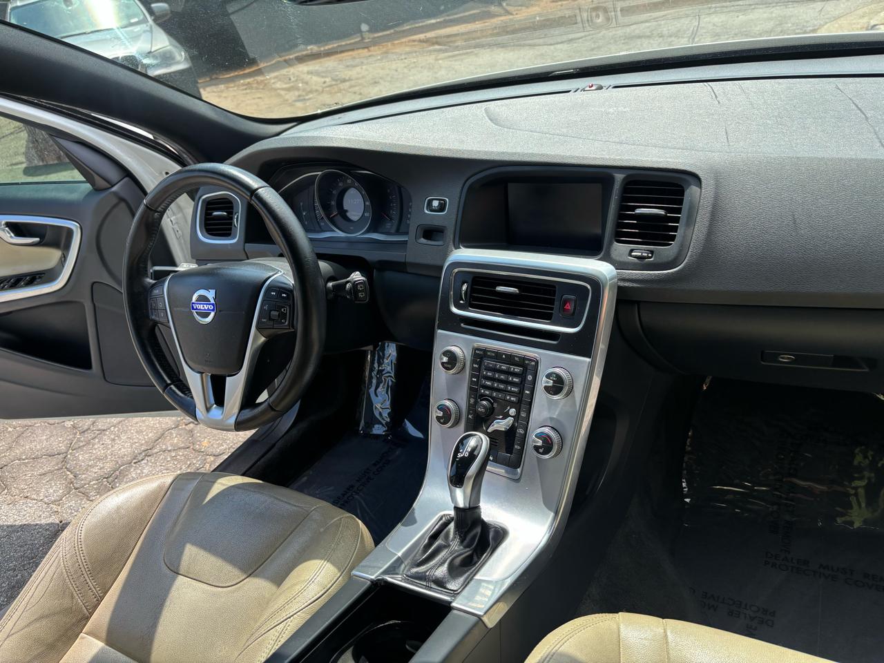 Volvo V60 T5 Premier FWD 2017