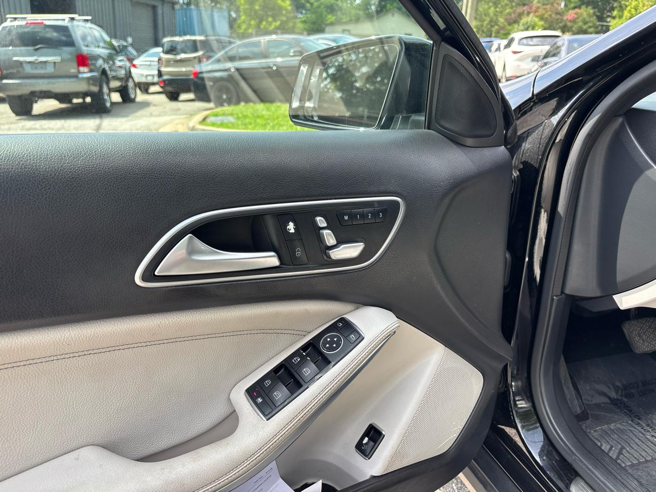 Mercedes-Benz GLA-Class GLA250 2020