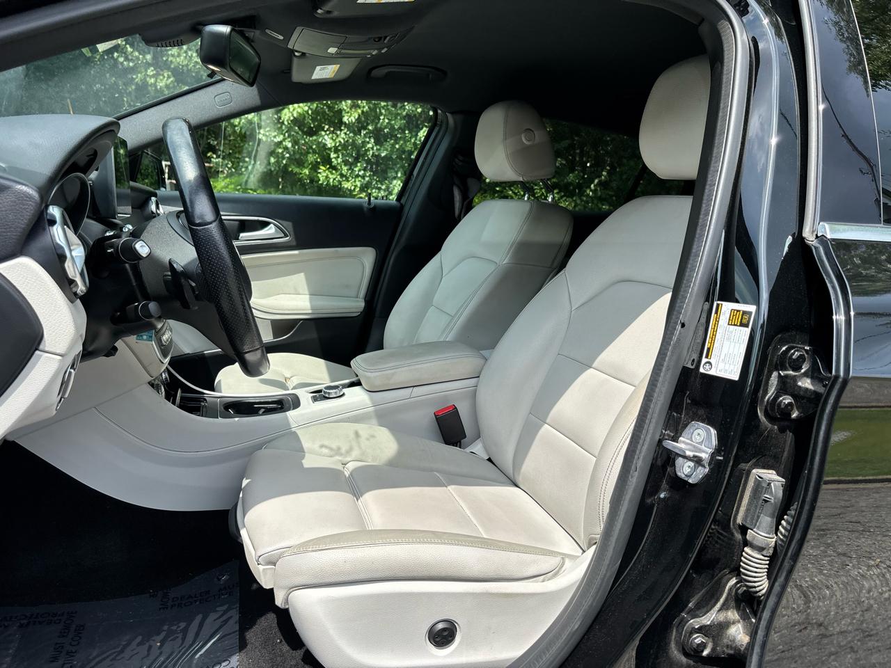 Mercedes-Benz GLA-Class GLA250 2020