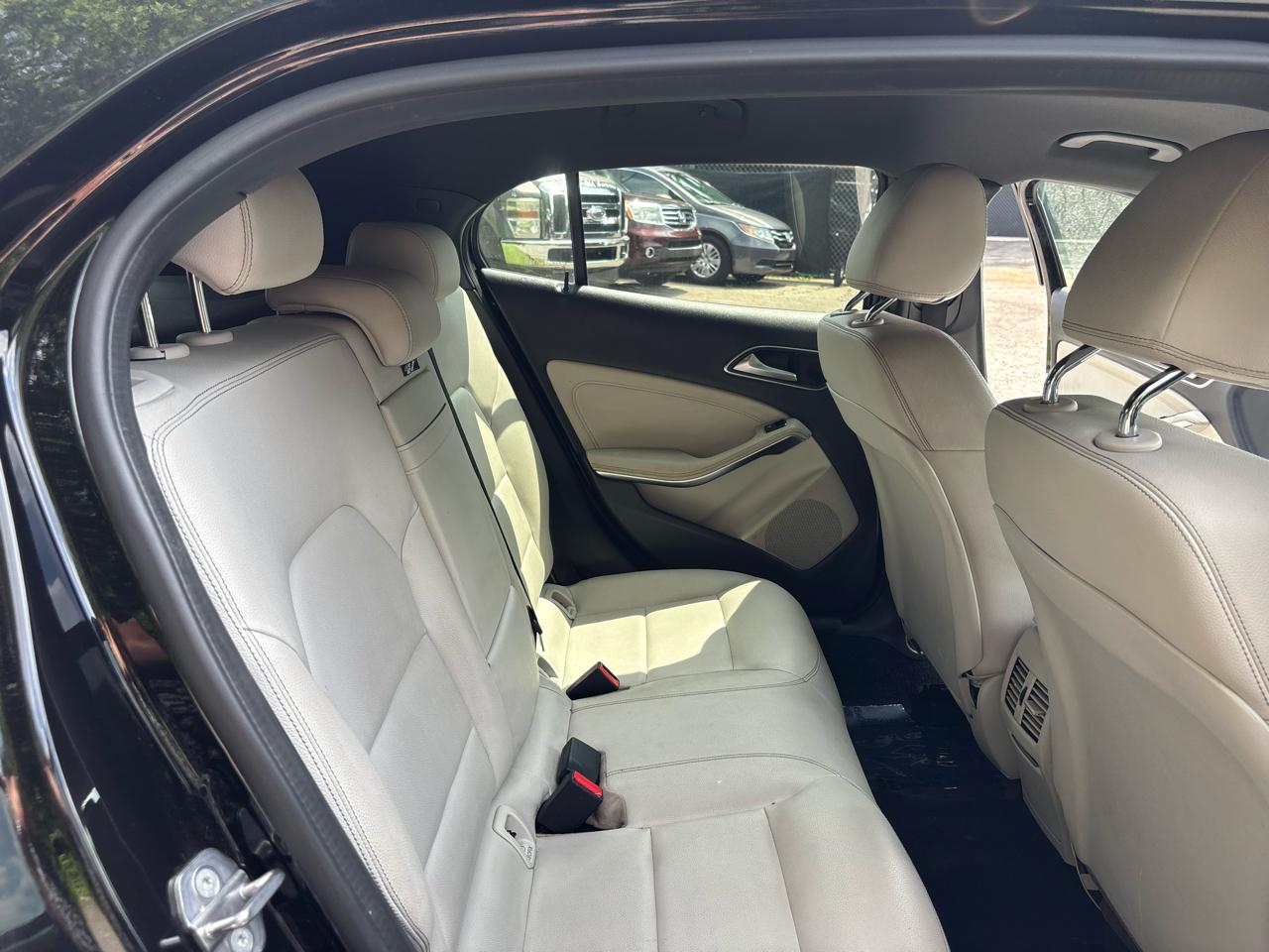 Mercedes-Benz GLA-Class GLA250 2020