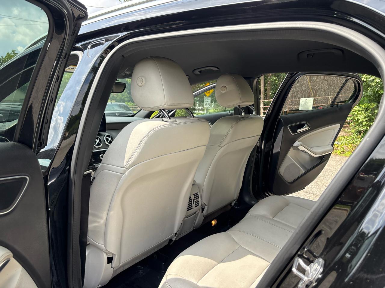 Mercedes-Benz GLA-Class GLA250 2020