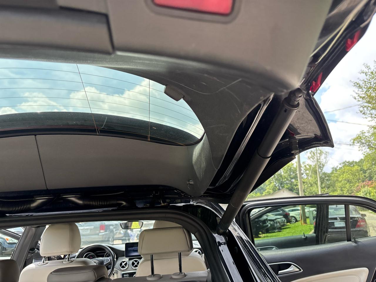 Mercedes-Benz GLA-Class GLA250 2020
