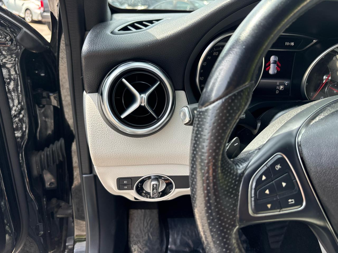 Mercedes-Benz GLA-Class GLA250 2020