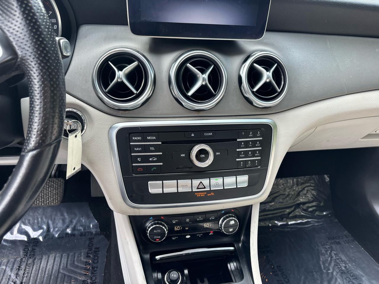 Mercedes-Benz GLA-Class GLA250 2020