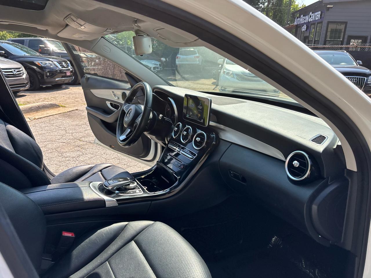 Mercedes-Benz C-Class C300 4MATIC Sedan 2016