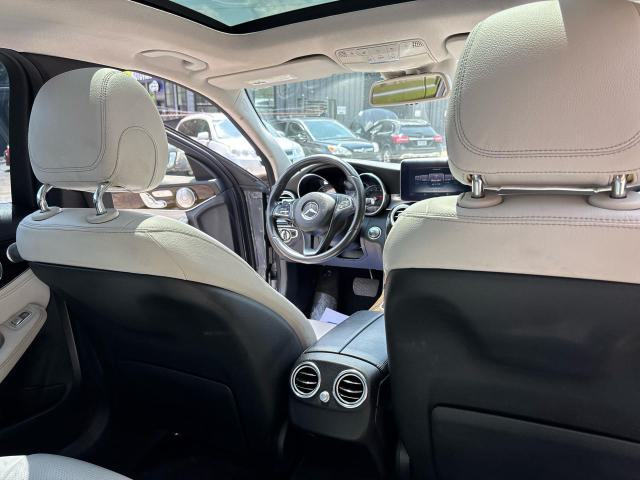 Mercedes-Benz C-Class C300 4MATIC Sedan 2016