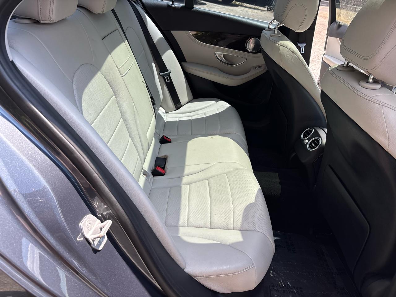 Mercedes-Benz C-Class C300 4MATIC Sedan 2016