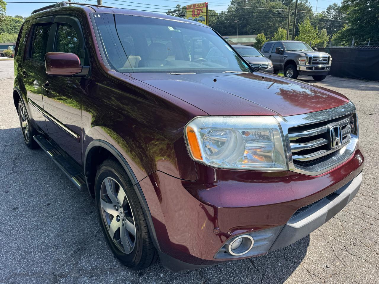 Honda Pilot Touring 4WD 5-Spd AT with DVD 2012