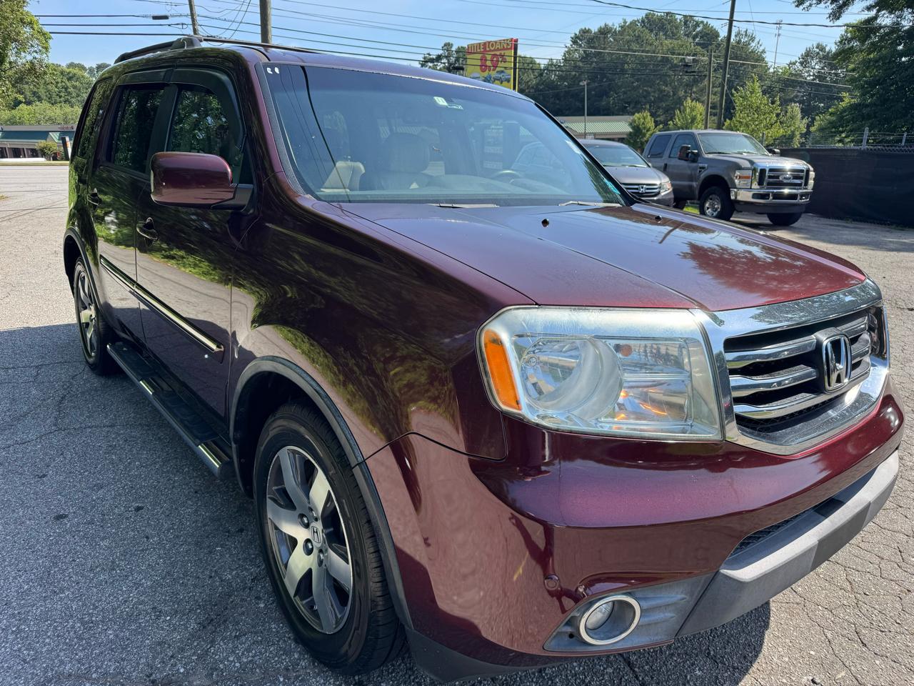 Honda Pilot Touring 4WD 5-Spd AT with DVD 2012
