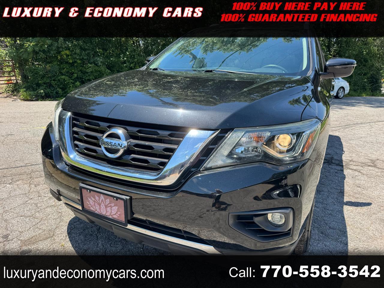 Nissan Pathfinder SV 2020