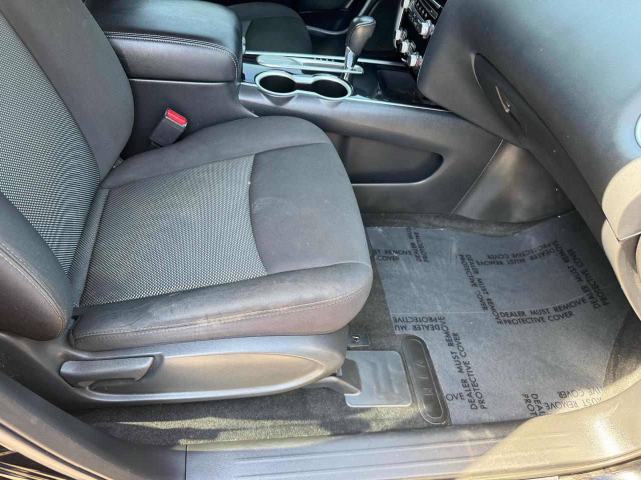 Nissan Pathfinder SV 2020