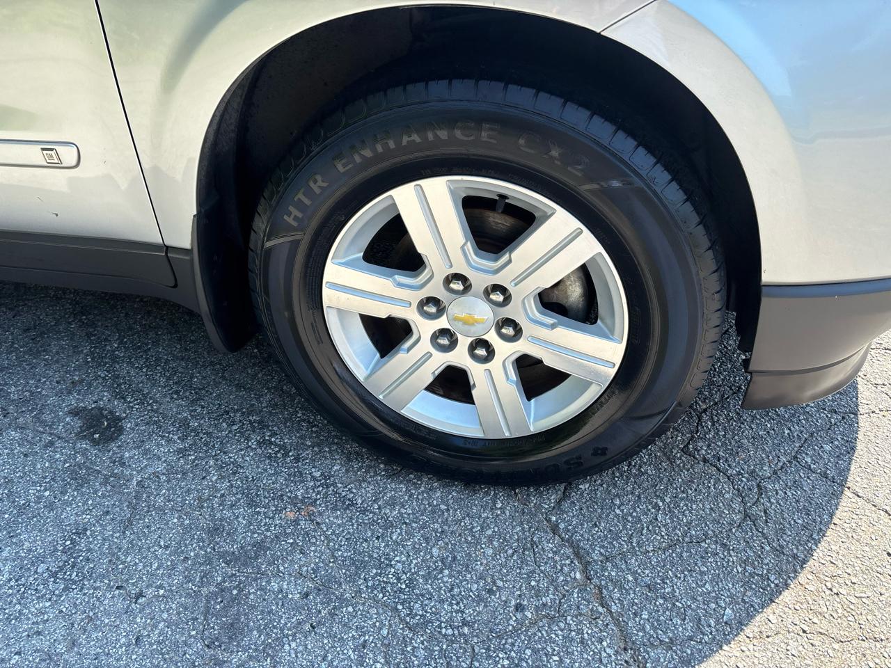 Chevrolet Traverse LT2 AWD 2010