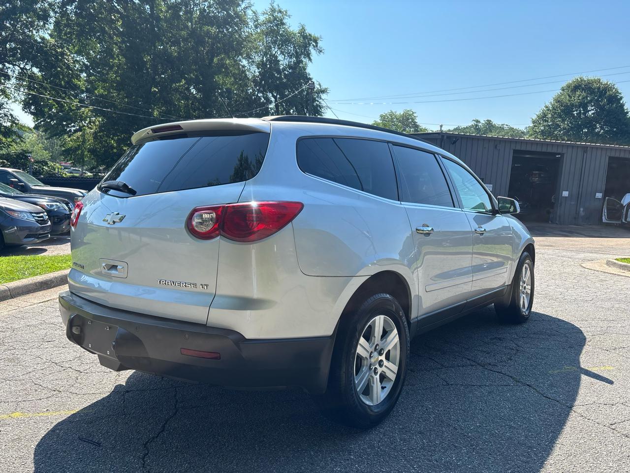 Chevrolet Traverse LT2 AWD 2010