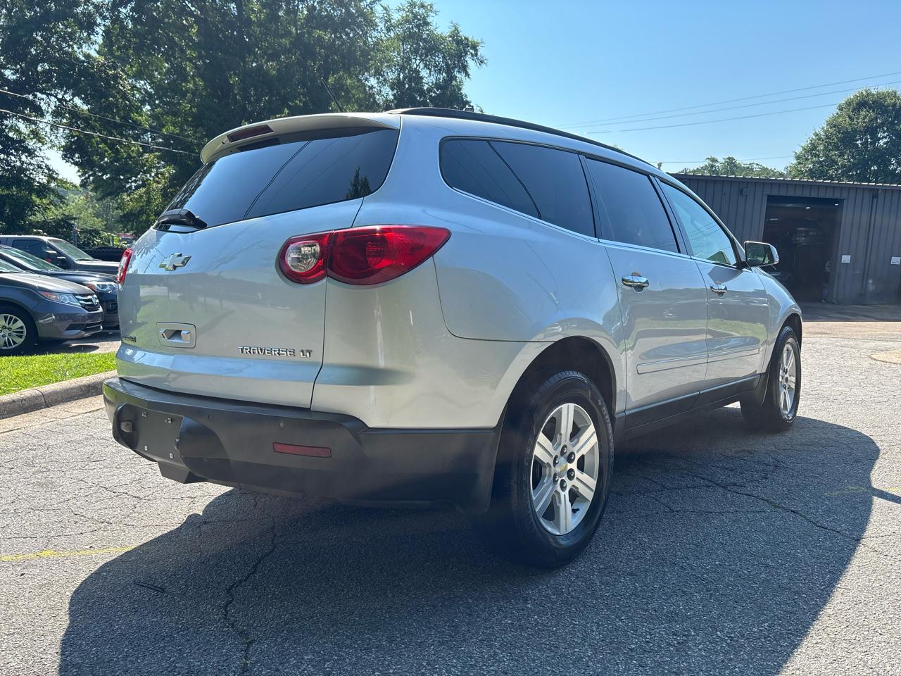 Chevrolet Traverse LT2 AWD 2010