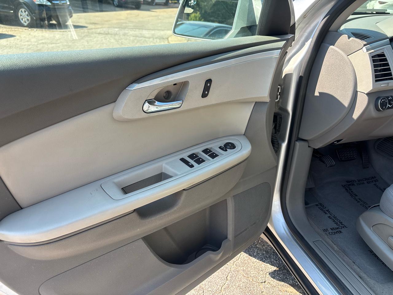 Chevrolet Traverse LT2 AWD 2010