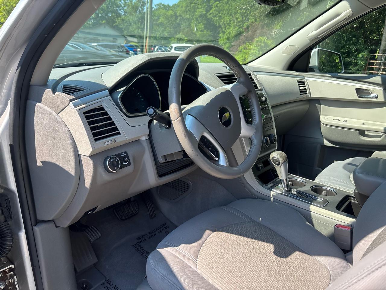 Chevrolet Traverse LT2 AWD 2010
