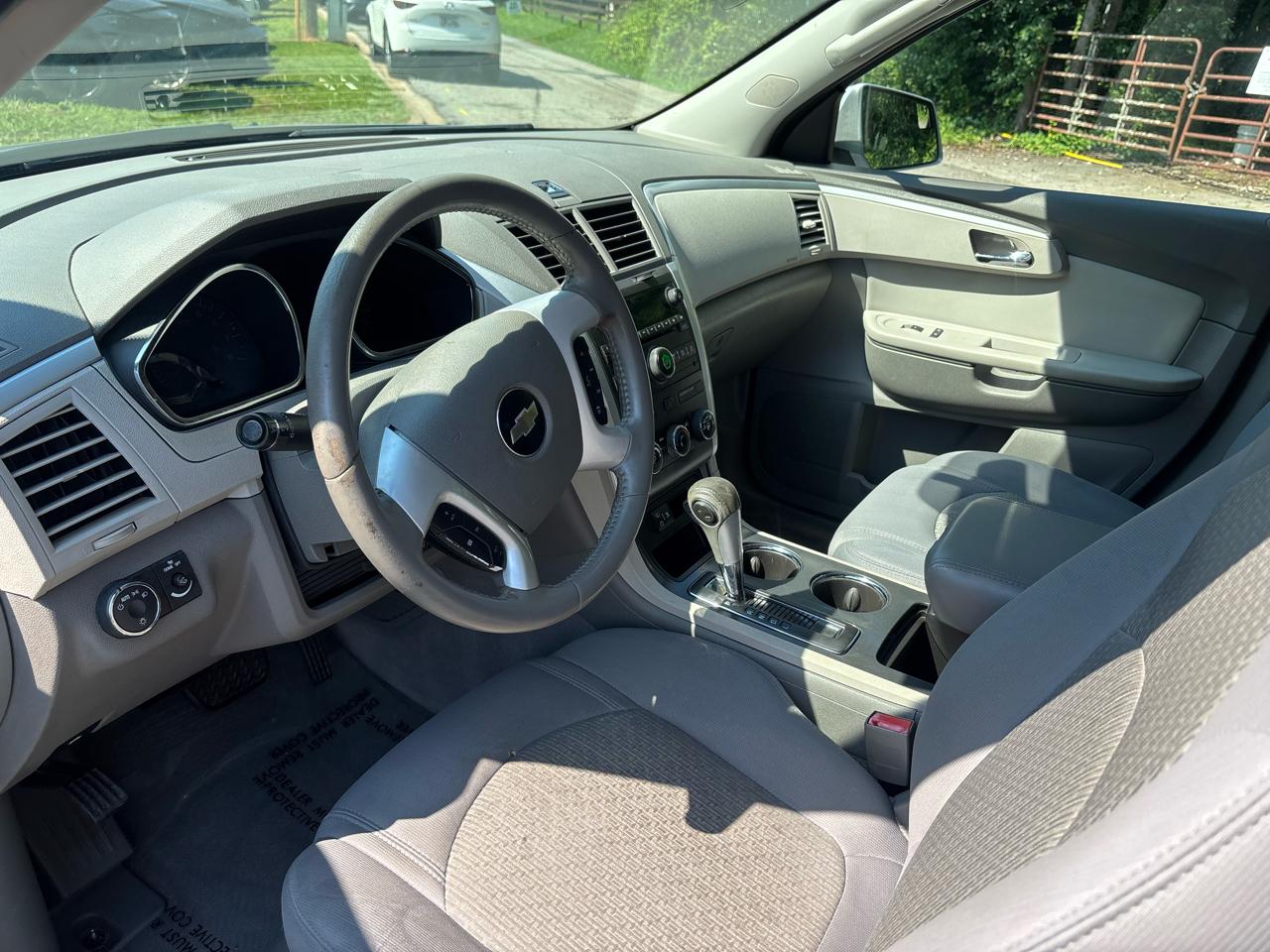 Chevrolet Traverse LT2 AWD 2010