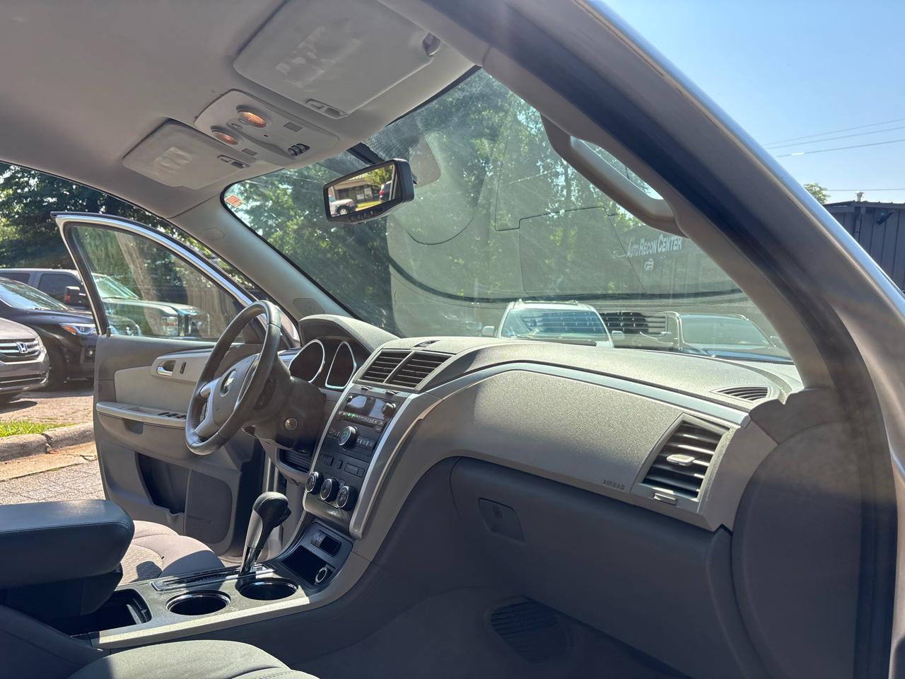 Chevrolet Traverse LT2 AWD 2010