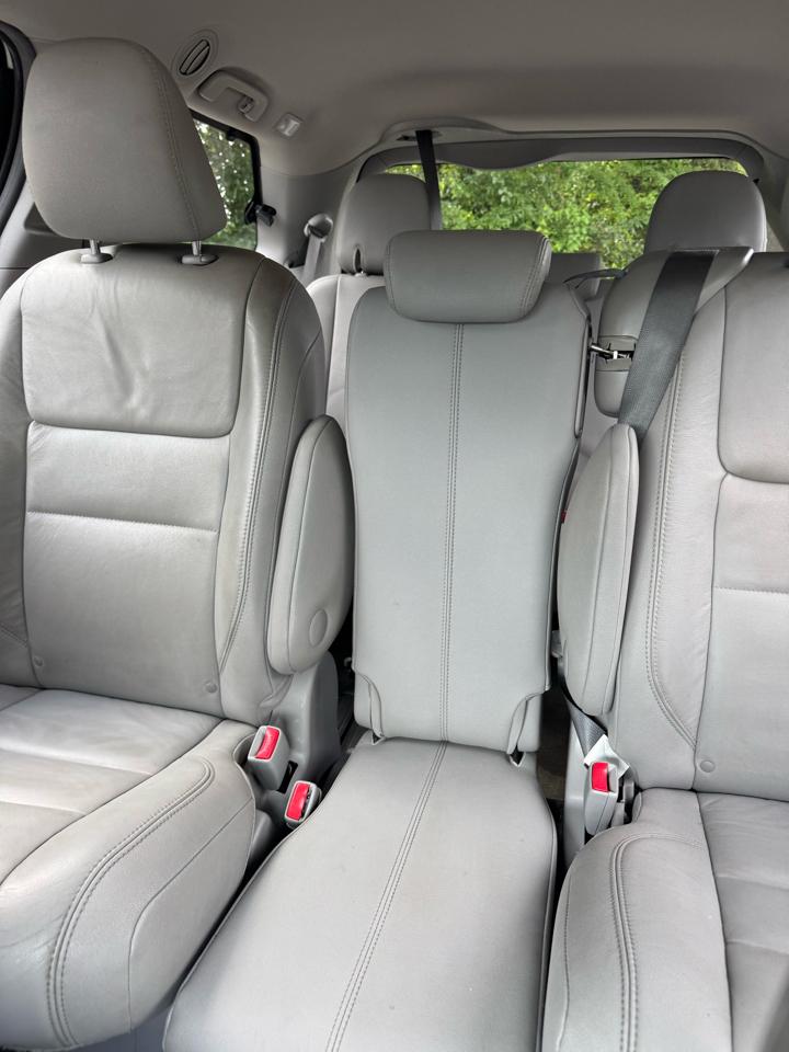 Toyota Sienna Limited Premium 7-Passenger 2017