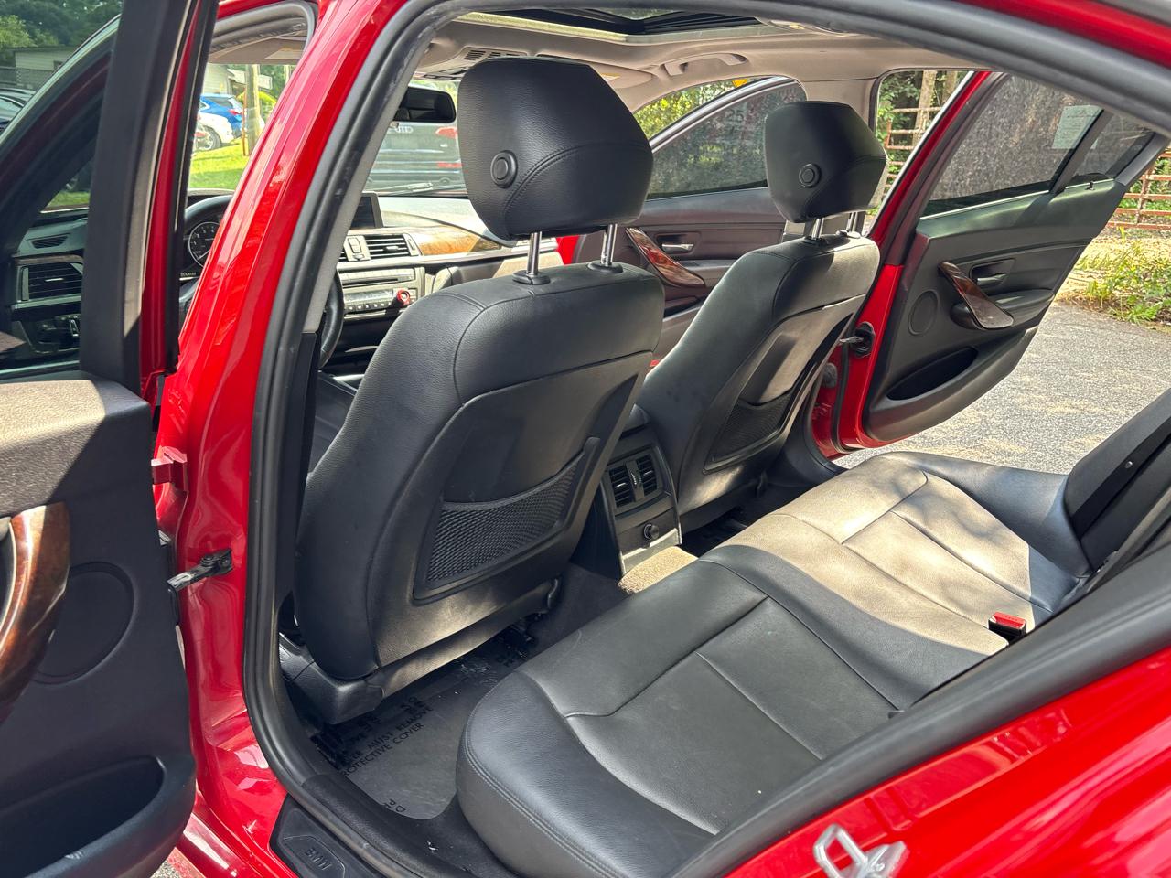 BMW 3-Series 328i Sedan 2015