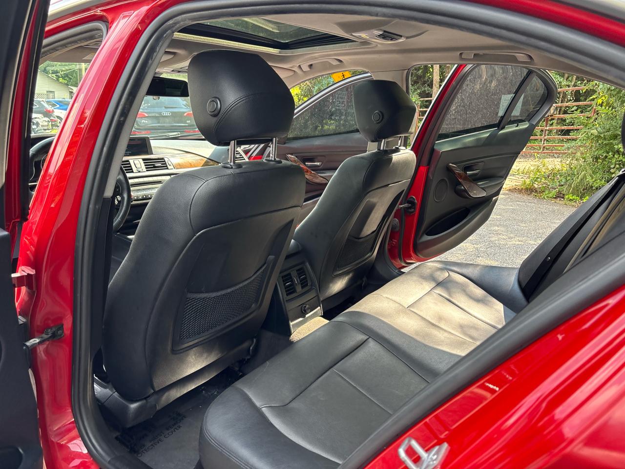 BMW 3-Series 328i Sedan 2015