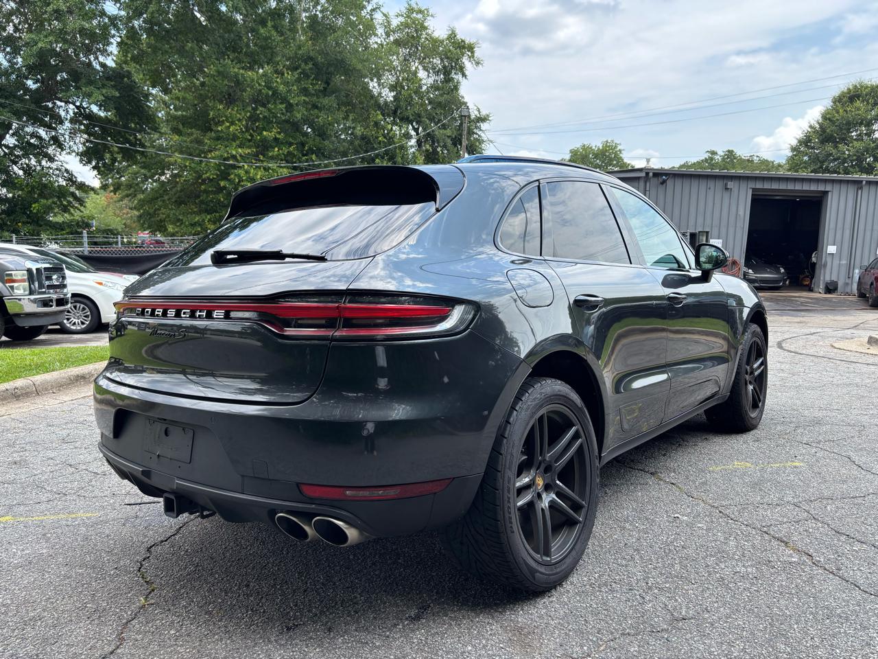 Porsche Macan S 2021