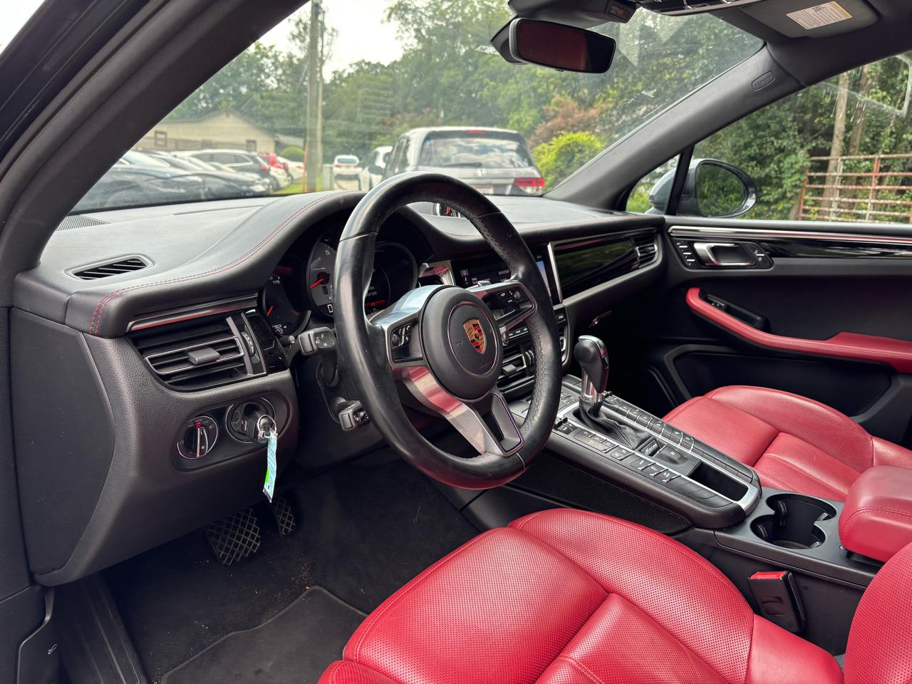 Porsche Macan S 2021