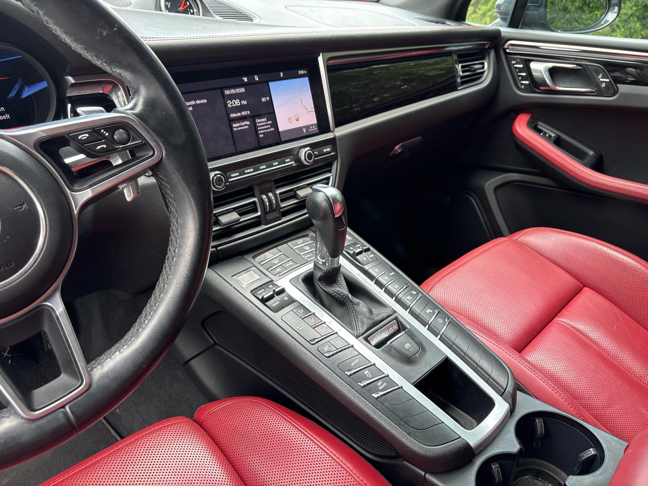 Porsche Macan S 2021