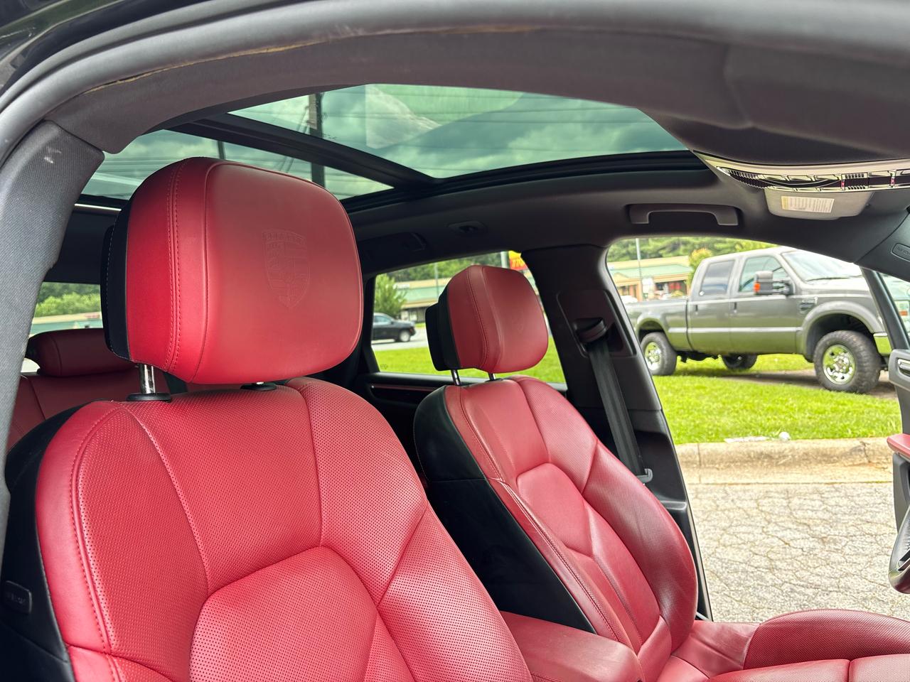 Porsche Macan S 2021