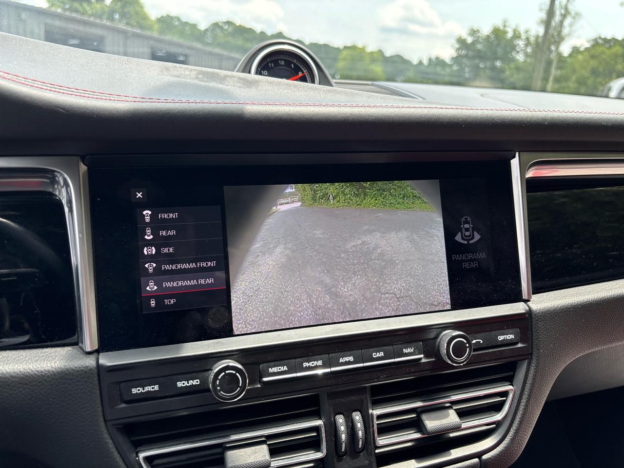 Porsche Macan S 2021