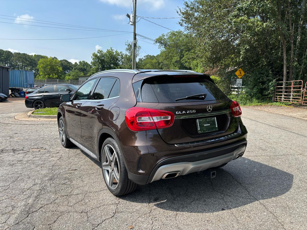 Mercedes-Benz GLA-Class GLA250 2015