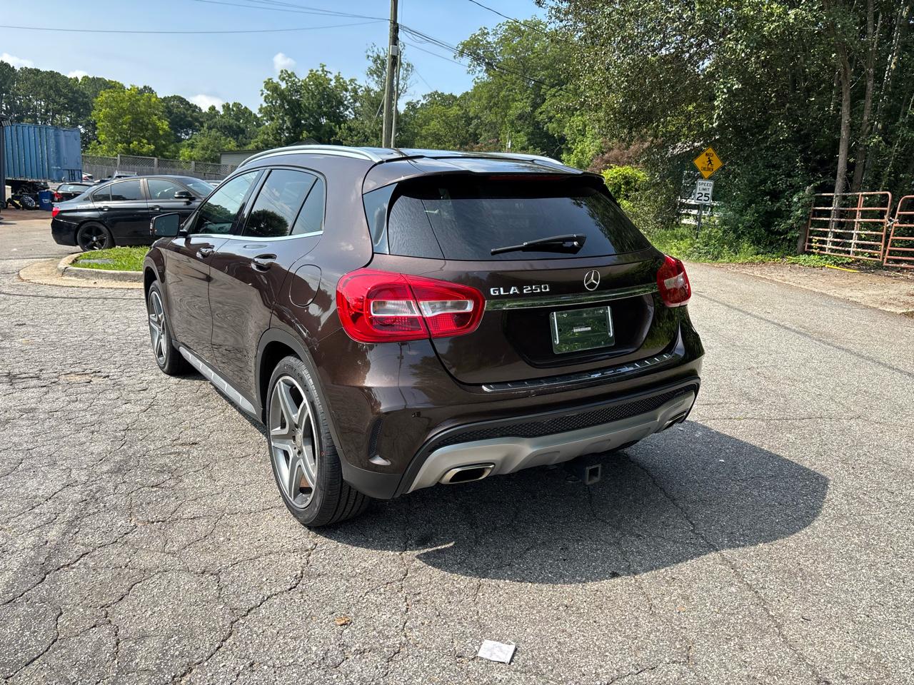 Mercedes-Benz GLA-Class GLA250 2015