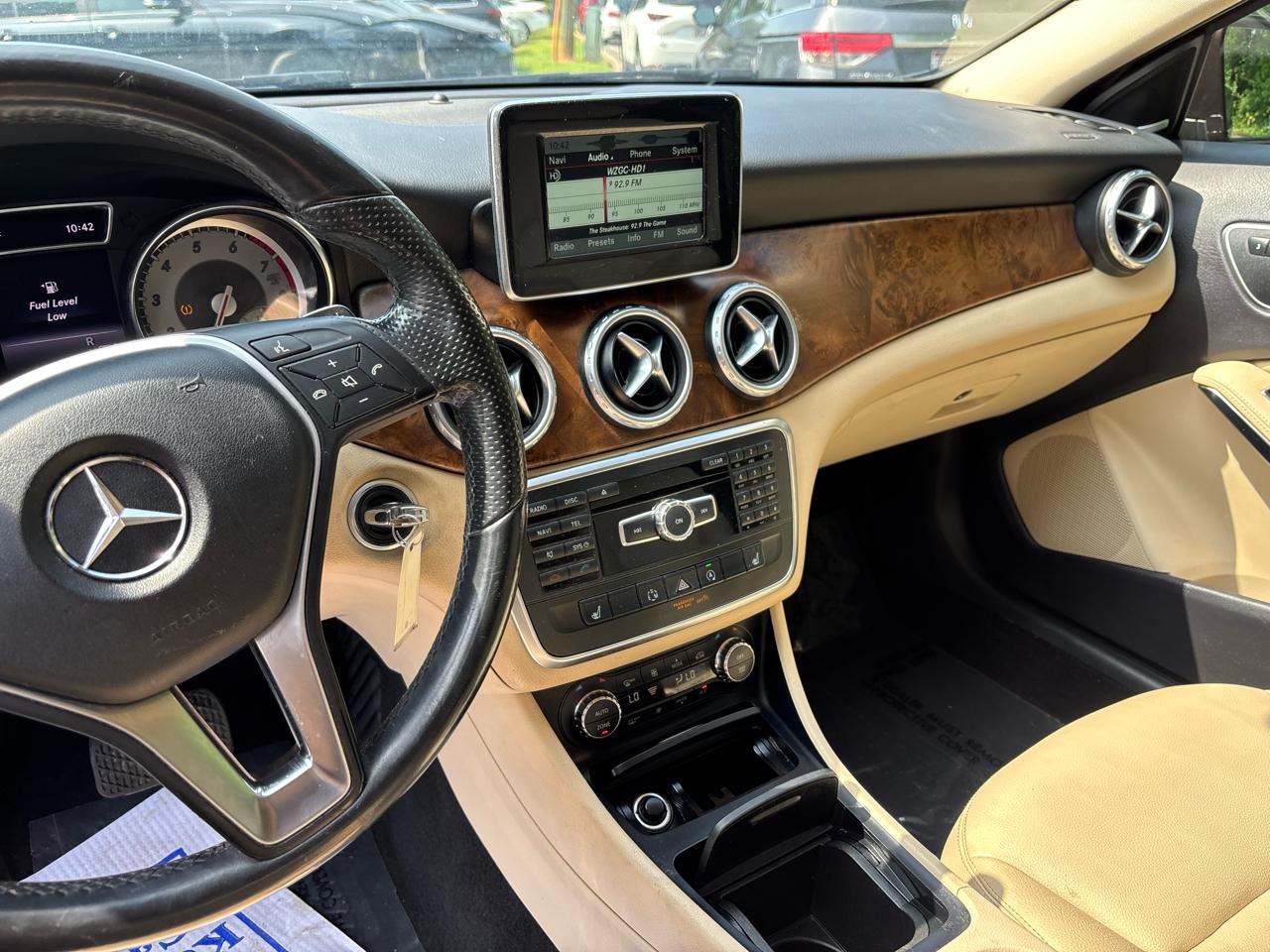 Mercedes-Benz GLA-Class GLA250 2015