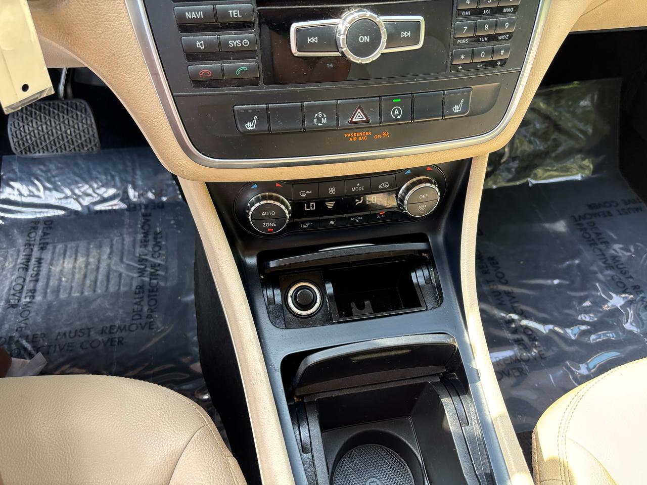 Mercedes-Benz GLA-Class GLA250 2015