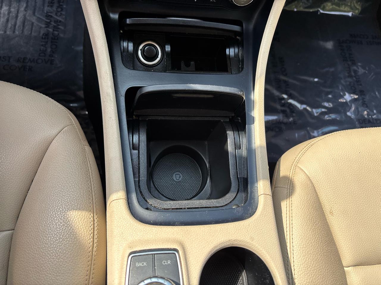Mercedes-Benz GLA-Class GLA250 2015