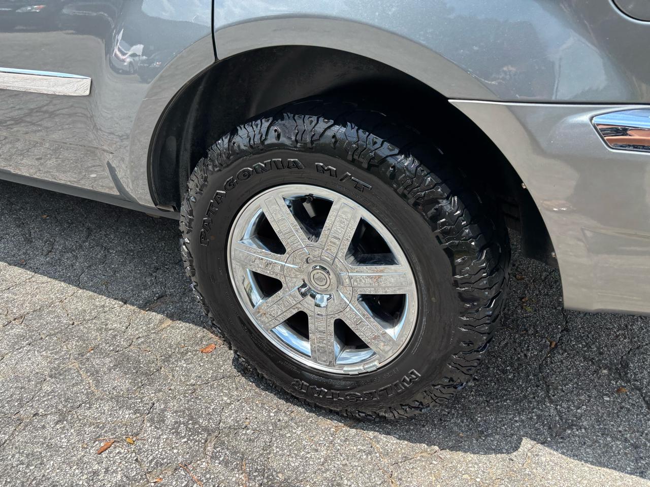 Chrysler Aspen Limited 2WD 2008