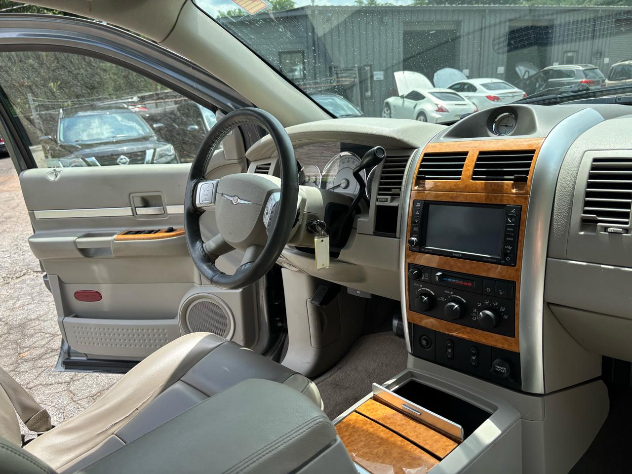 Chrysler Aspen Limited 2WD 2008