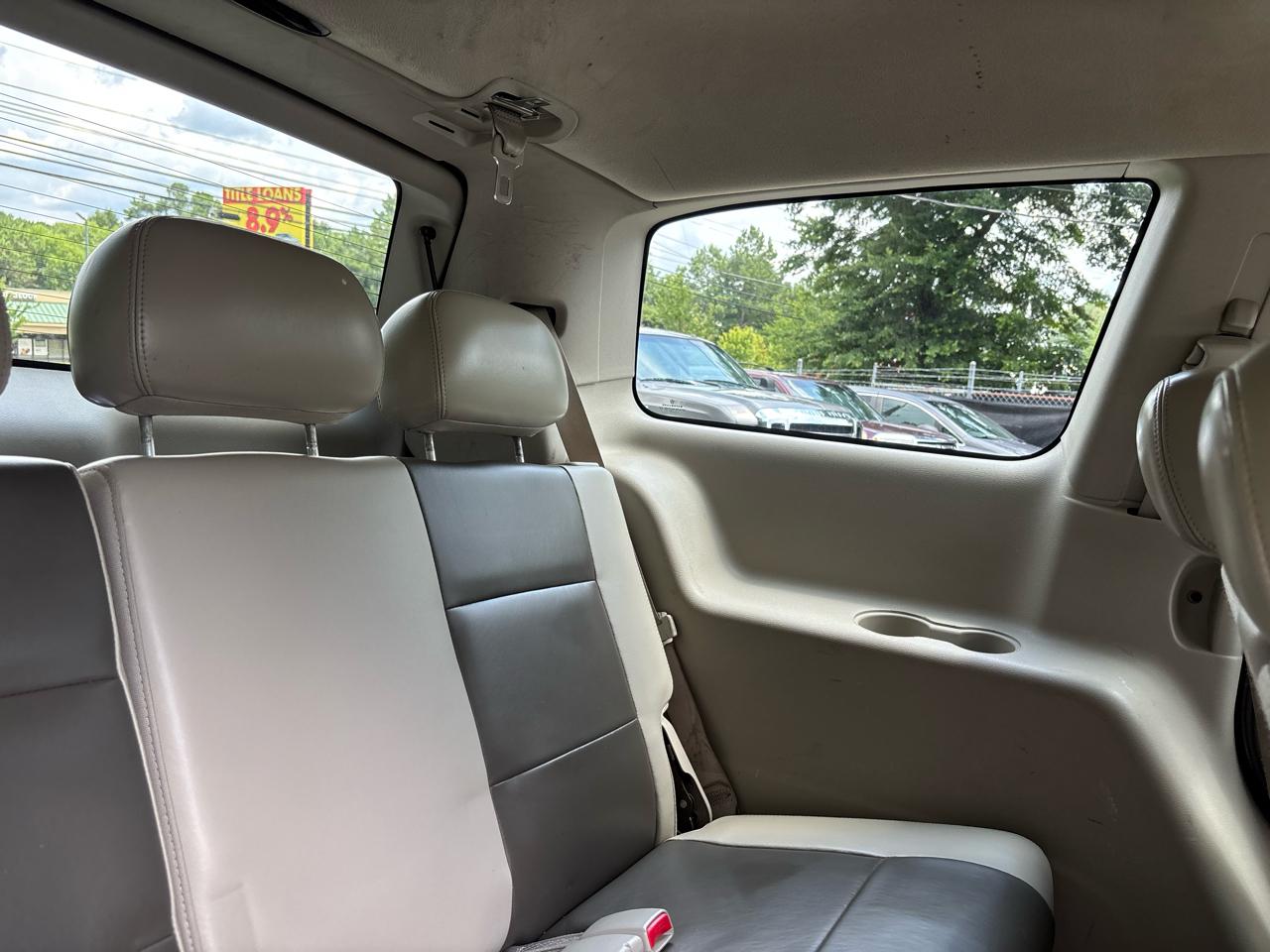 Chrysler Aspen Limited 2WD 2008