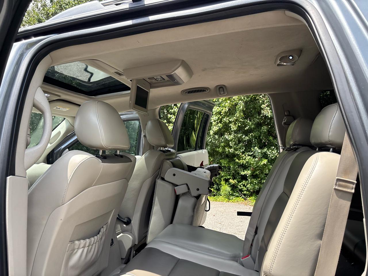 Chrysler Aspen Limited 2WD 2008