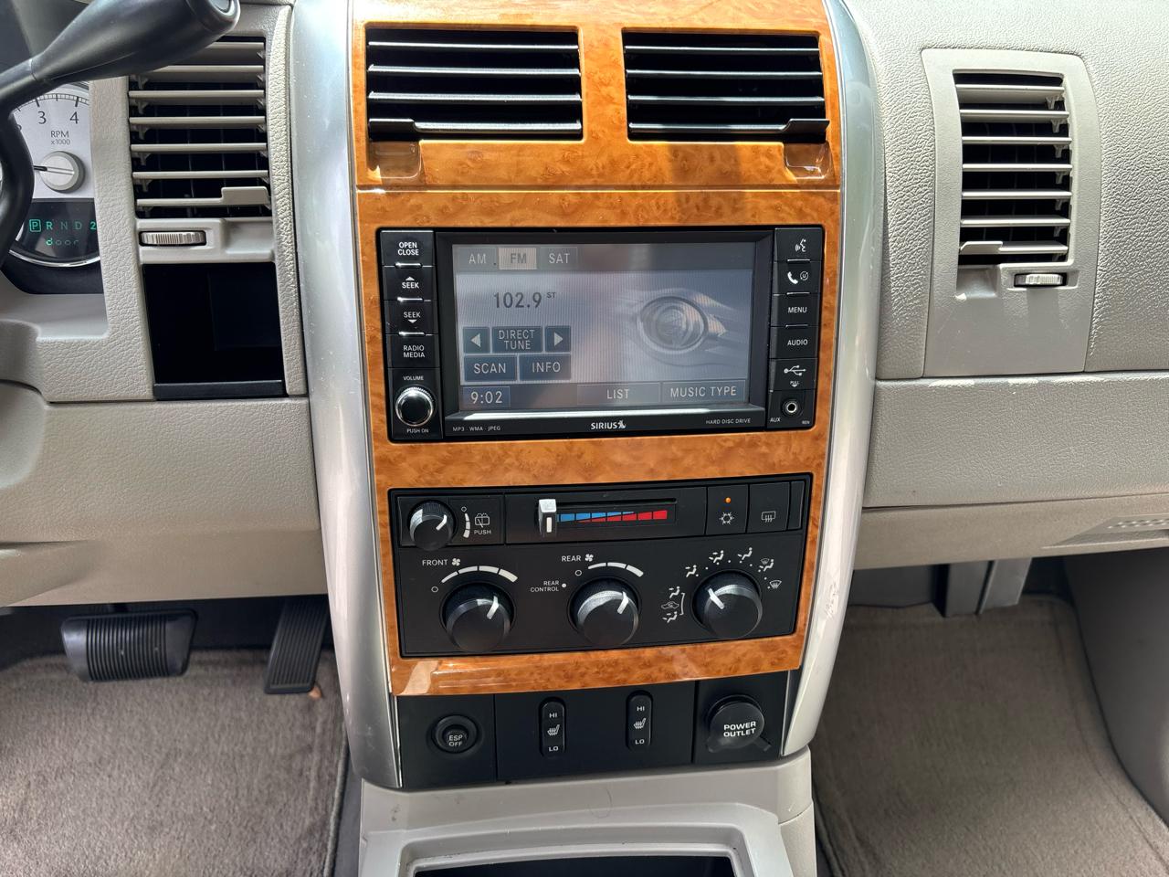 Chrysler Aspen Limited 2WD 2008