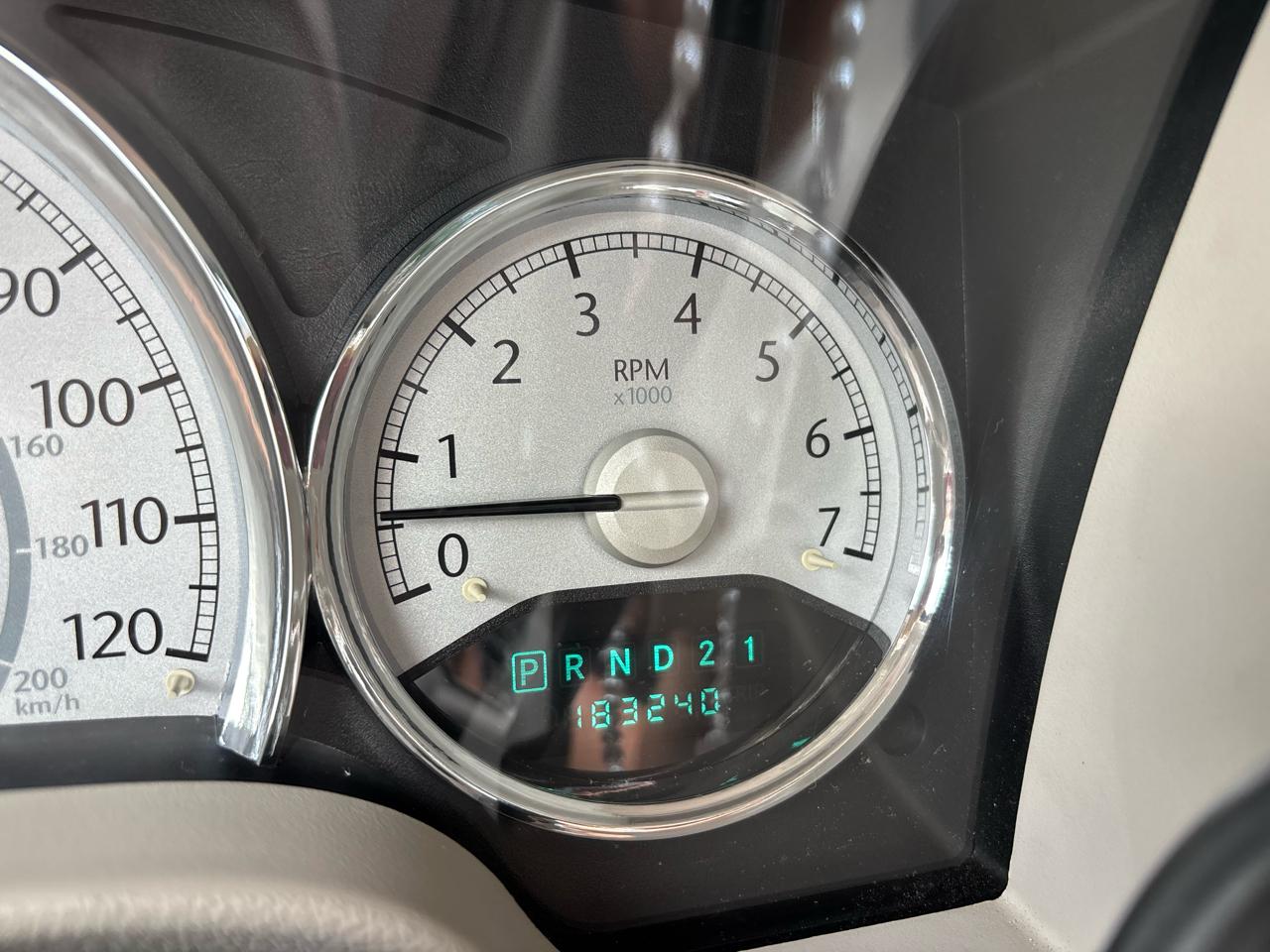 Chrysler Aspen Limited 2WD 2008