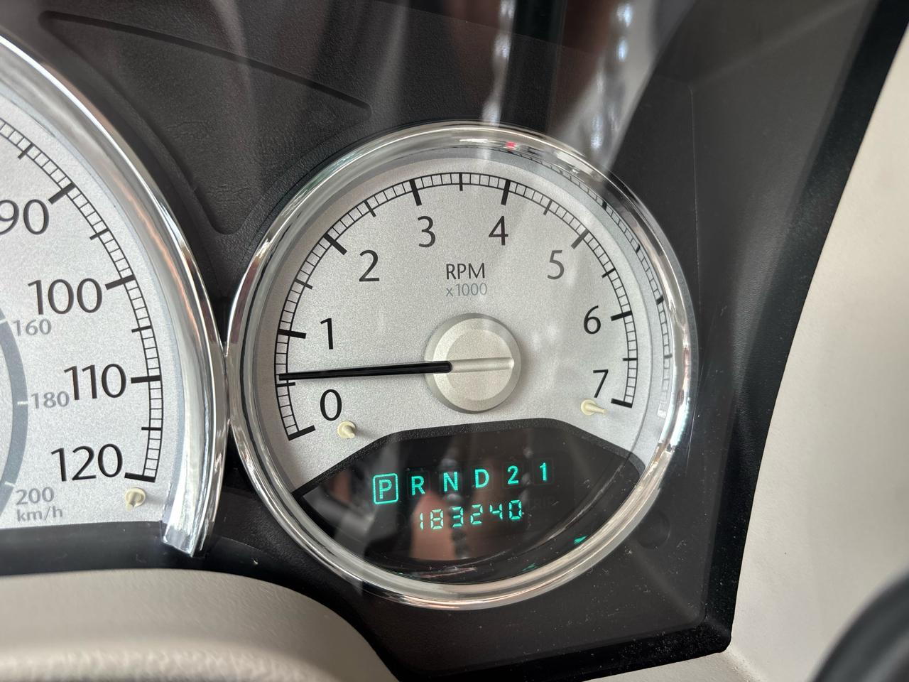 Chrysler Aspen Limited 2WD 2008