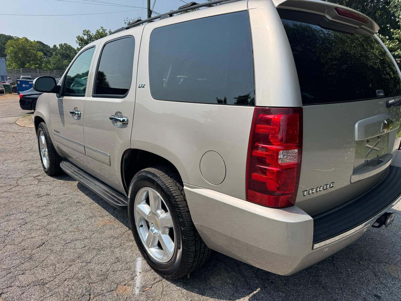 Chevrolet Tahoe LTZ 2WD 2009