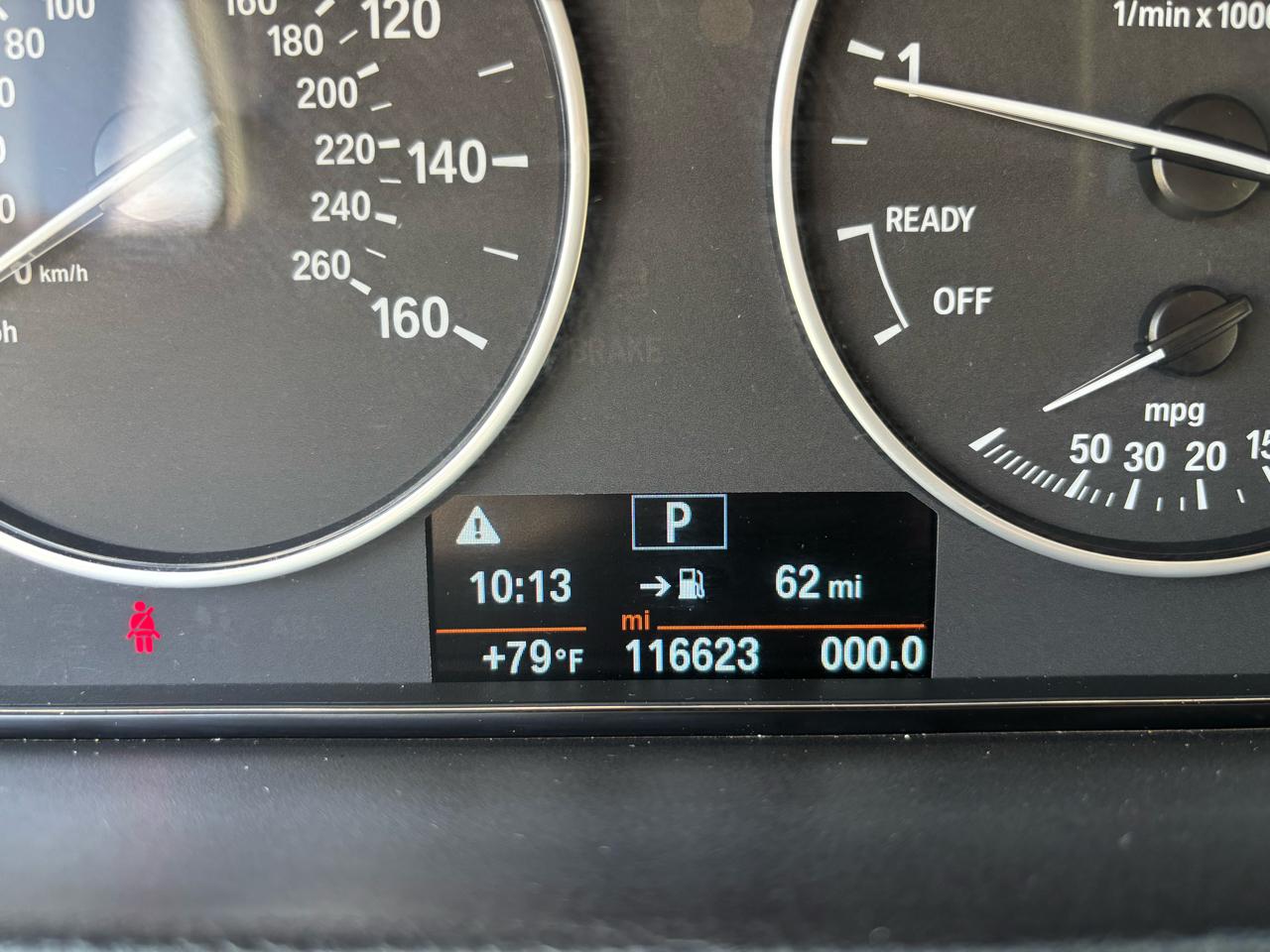 BMW 3-Series 320i Sedan 2016