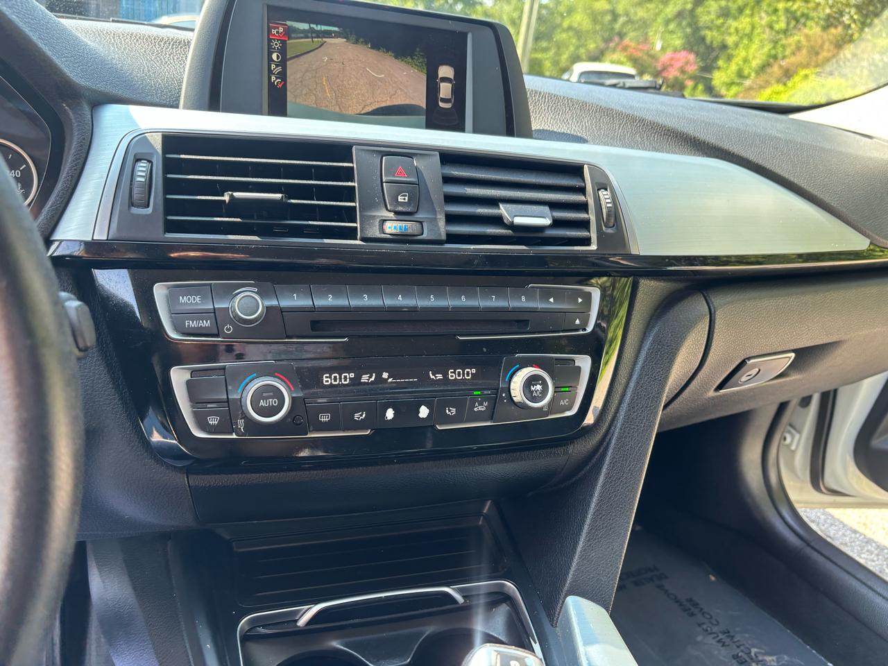 BMW 3-Series 320i Sedan 2016